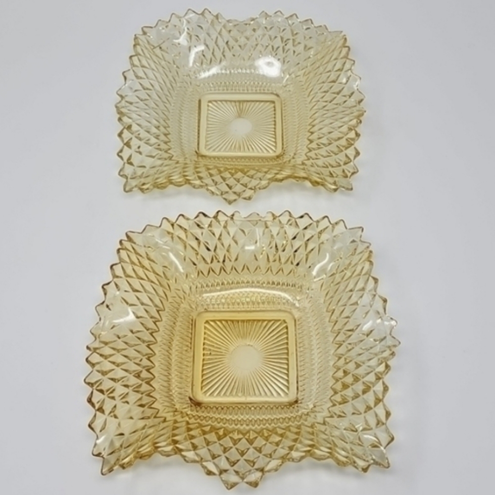 Vintage  Amber Yellow Hobnail Diamond Cut Scallop Edge Glass Dish Set‎